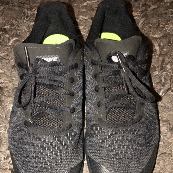 Nike - Picture 5 of 6